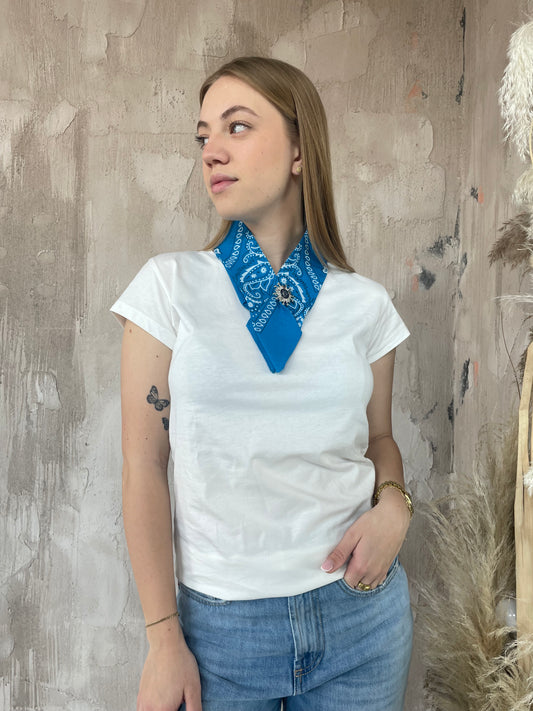 T-shirt bianca con bandana blu Vicolo
