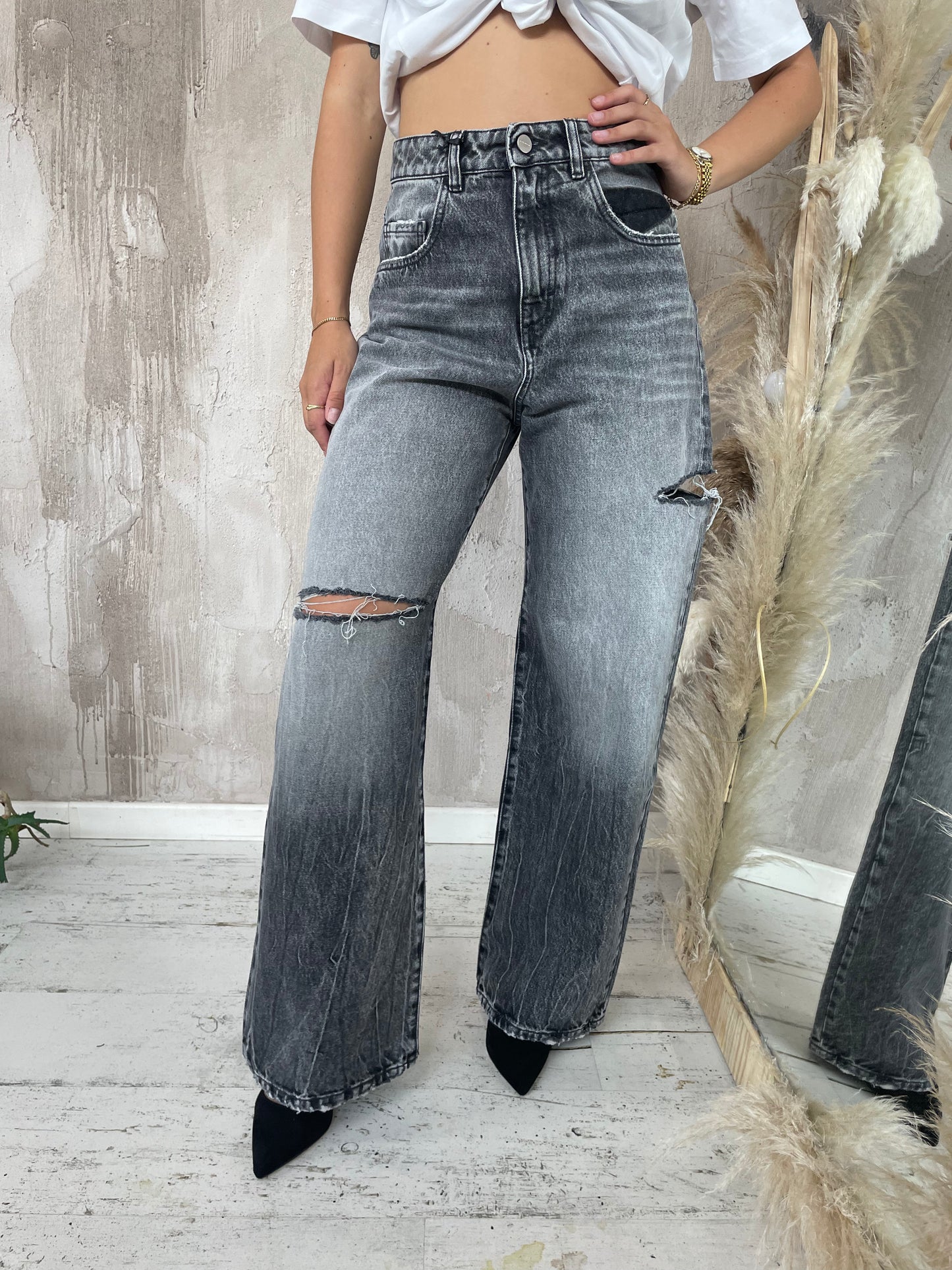 Jeans "Poppy" lavaggio scuro con rotture